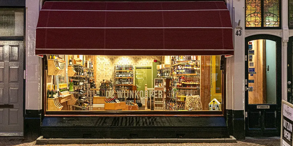 De Wijnkooper aan de Prins Hendrikstraat